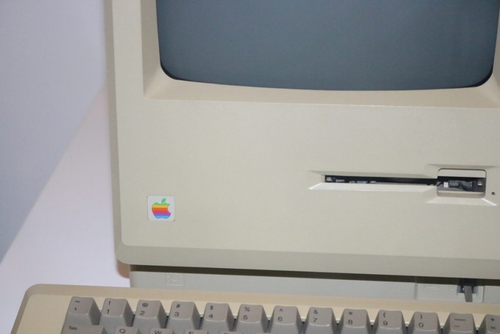 Image of Old Apple Macintosh computer